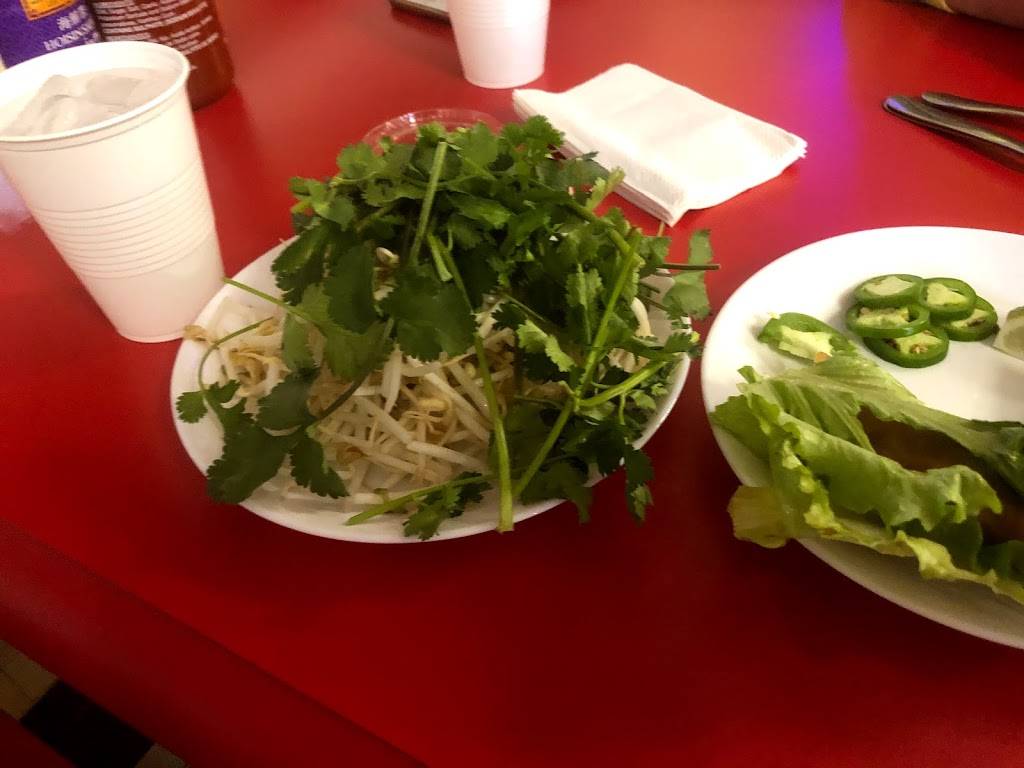 Pho Berni Express | restaurant | 10555 Culebra Rd #105, San Antonio, TX 78251, USA | 2103998155 OR +1 210-399-8155