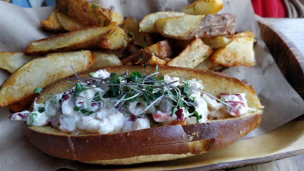 Halifax | restaurant | 225 River St, Hoboken, NJ 07030, USA | 2012532500 OR +1 201-253-2500