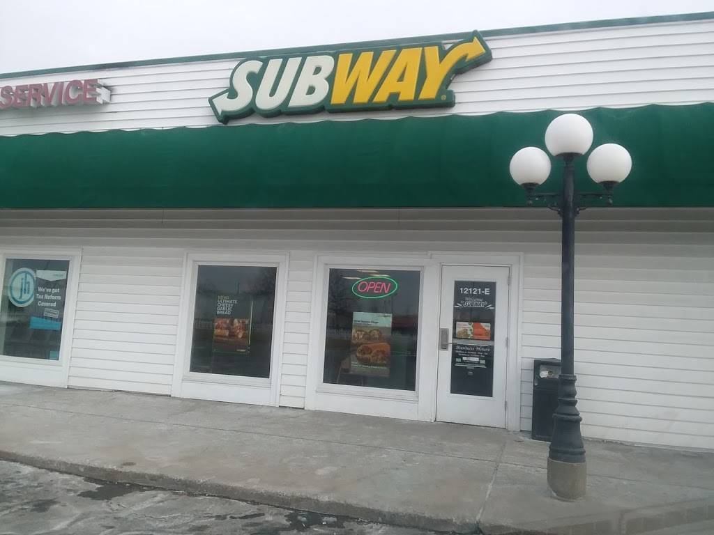 Subway | meal takeaway | 12121 E Blue Ridge Cir, Grandview, MO 64030, USA | 8167613008 OR +1 816-761-3008