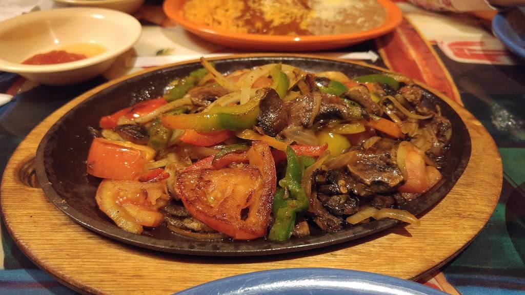 Los Tres Amigos Jackson | restaurant | 2046, 1111 N W Ave, Jackson, MI 49202, USA | 5177848400 OR +1 517-784-8400