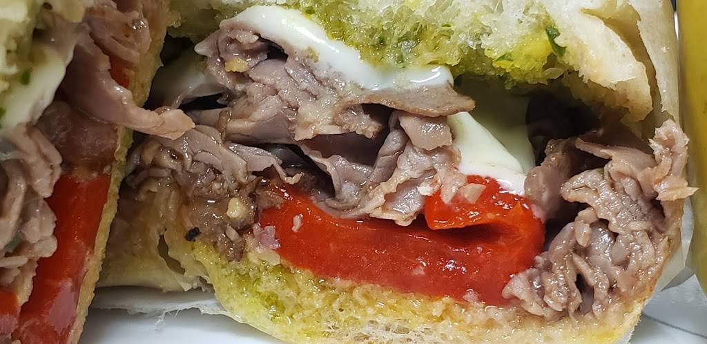 Museum Deli | restaurant | 333 Spring Garden St, Philadelphia, PA 19123, USA | 2156250997 OR +1 215-625-0997