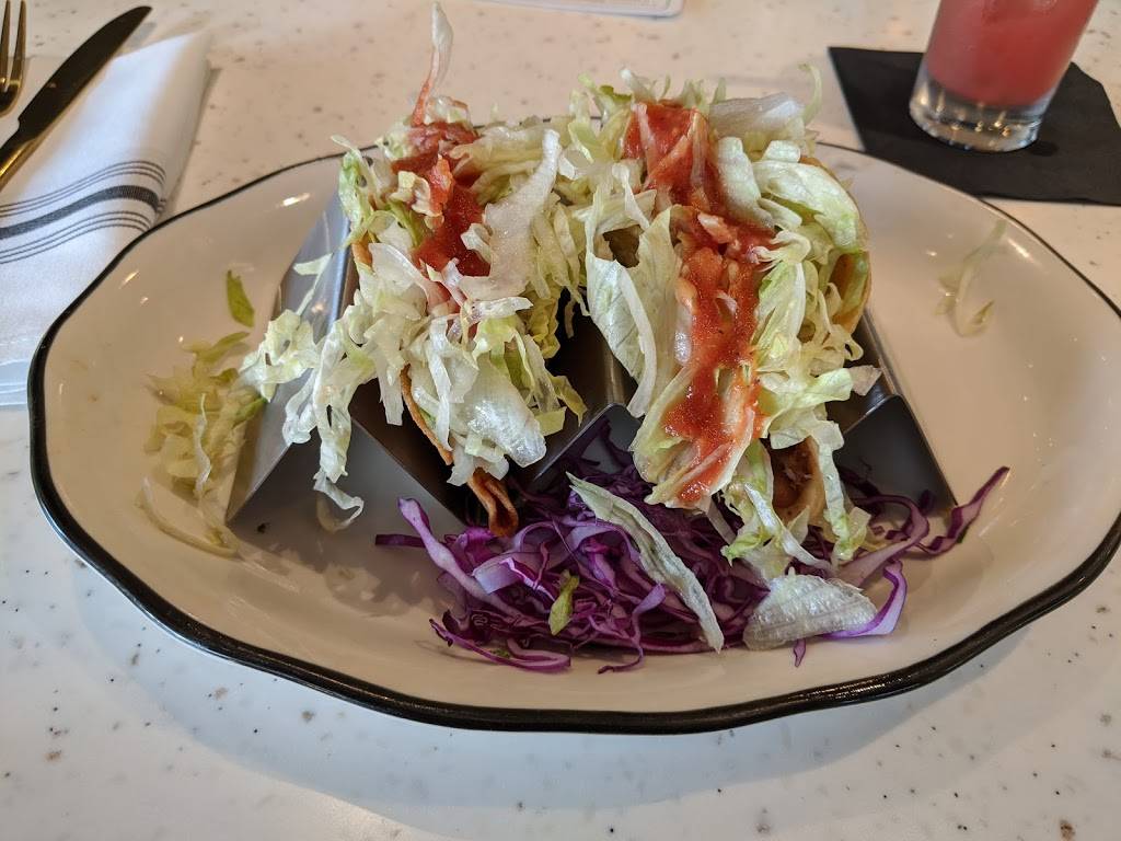 Francos Famous | restaurant | 26538 Moulton Pkwy, Laguna Hills, CA 92653, USA | 9494469700 OR +1 949-446-9700