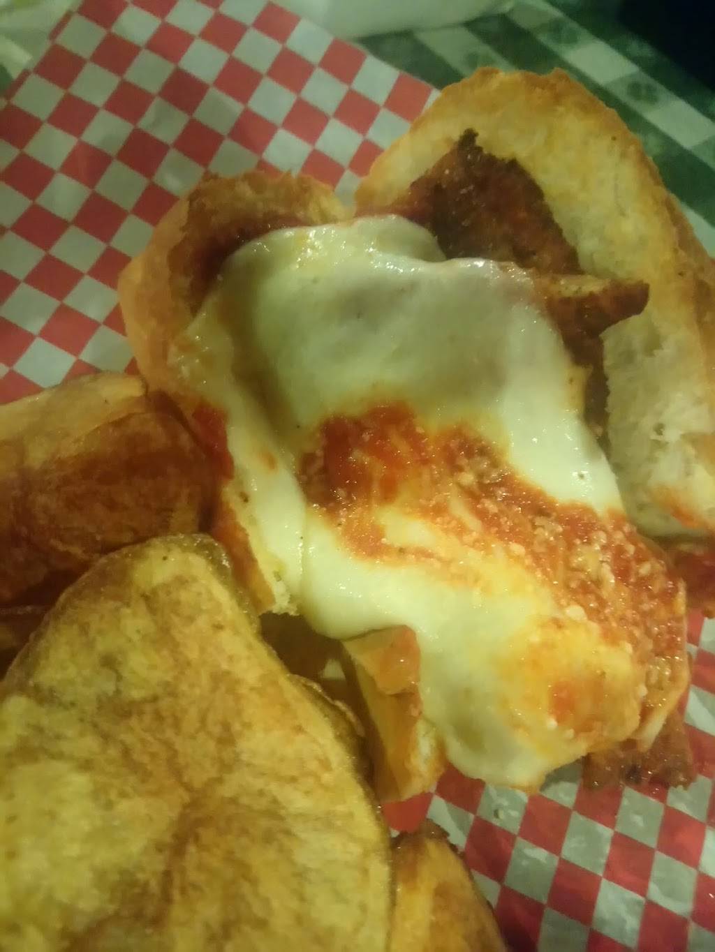 Bellas Italian | restaurant | 401 E Main St, Bedford, VA 24523, USA | 5405861988 OR +1 540-586-1988