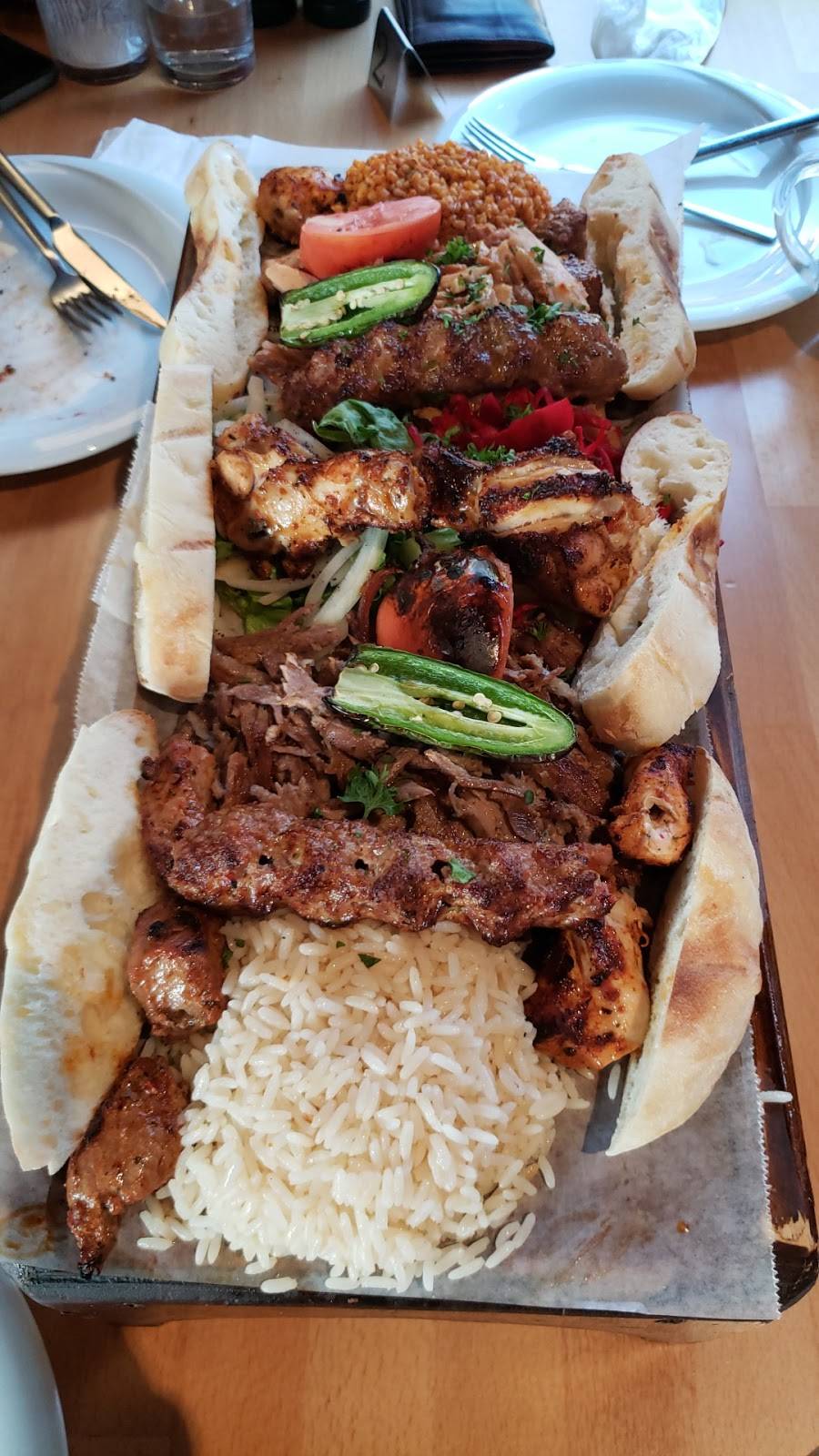 Sammy The Greek | restaurant | 45 Four Winds Dr, North York, ON M3J 1K7, Canada | 4165098121 OR +1 416-509-8121