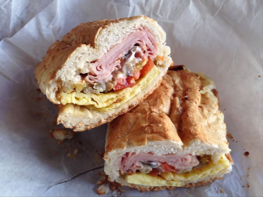 Potbelly Sandwich Shop | restaurant | 555 12th St NW, Washington, DC 20004, USA | 2023477100 OR +1 202-347-7100