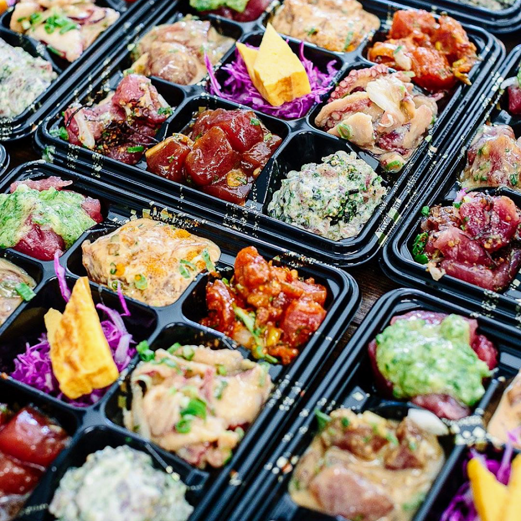Off the Hook Poke Market | restaurant | 2908 E Manoa Rd, Honolulu, HI 96822, USA | 8088006865 OR +1 808-800-6865