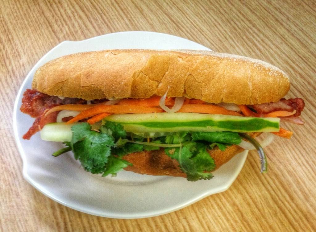 Sweet Basil | restaurant | 143 Marshall St, Syracuse, NY 13210, USA | 3157515168 OR +1 315-751-5168