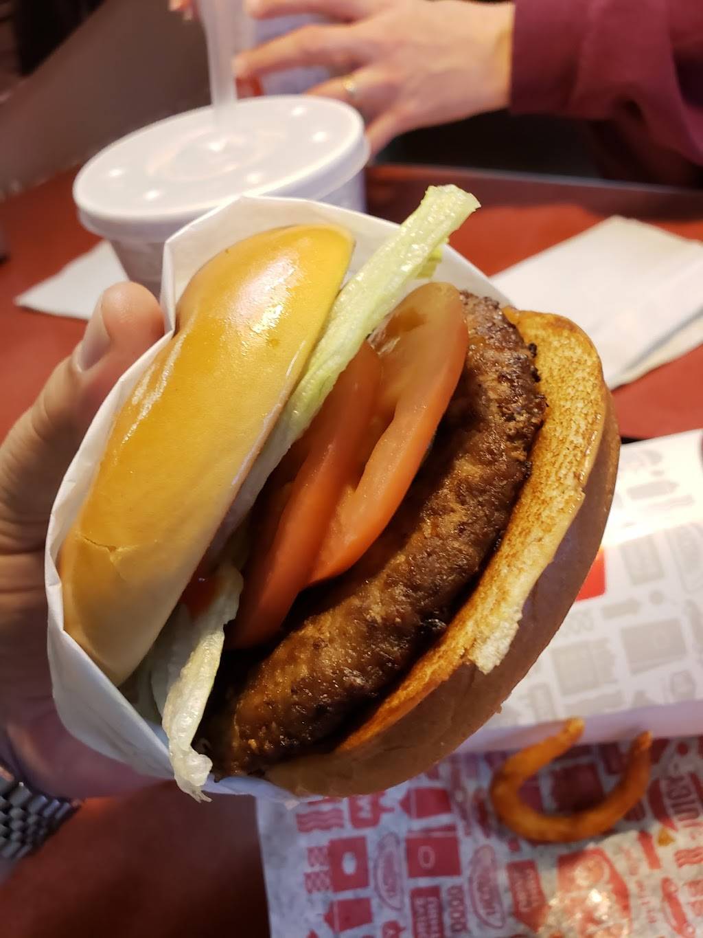 Jack in the Box | restaurant | 9485 California Ave, Riverside, CA 92503, USA | 9516370058 OR +1 951-637-0058