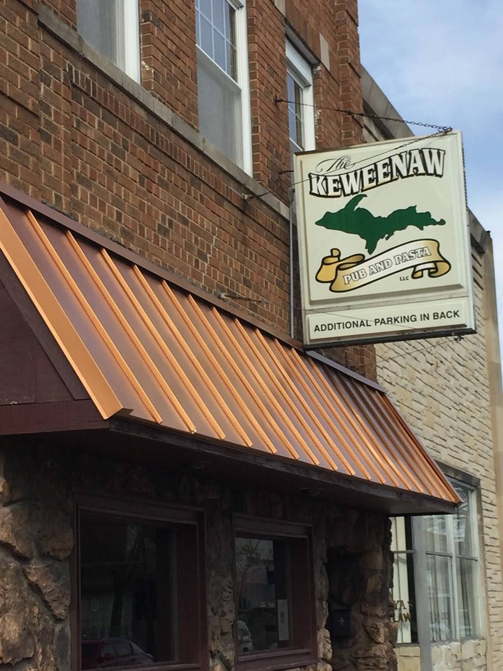 Keweenaw Pub | restaurant | 368 Main Ave, De Pere, WI 54115, USA | 9203374744 OR +1 920-337-4744