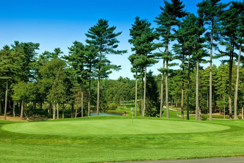 Pembroke Country Club | restaurant | 94 W Elm St, Pembroke, MA 02359, USA | 7818292292 OR +1 781-829-2292