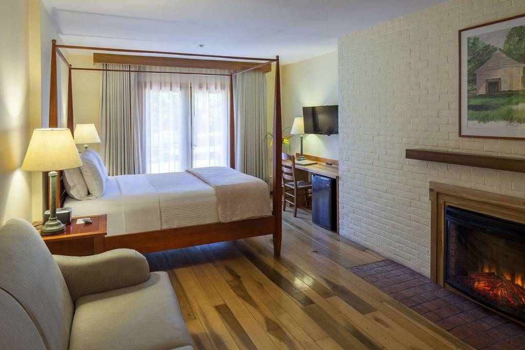 New Harmony Inn Resort & Conference Center | restaurant | 504 North St, New Harmony, IN 47631, USA | 8007828605 OR +1 800-782-8605