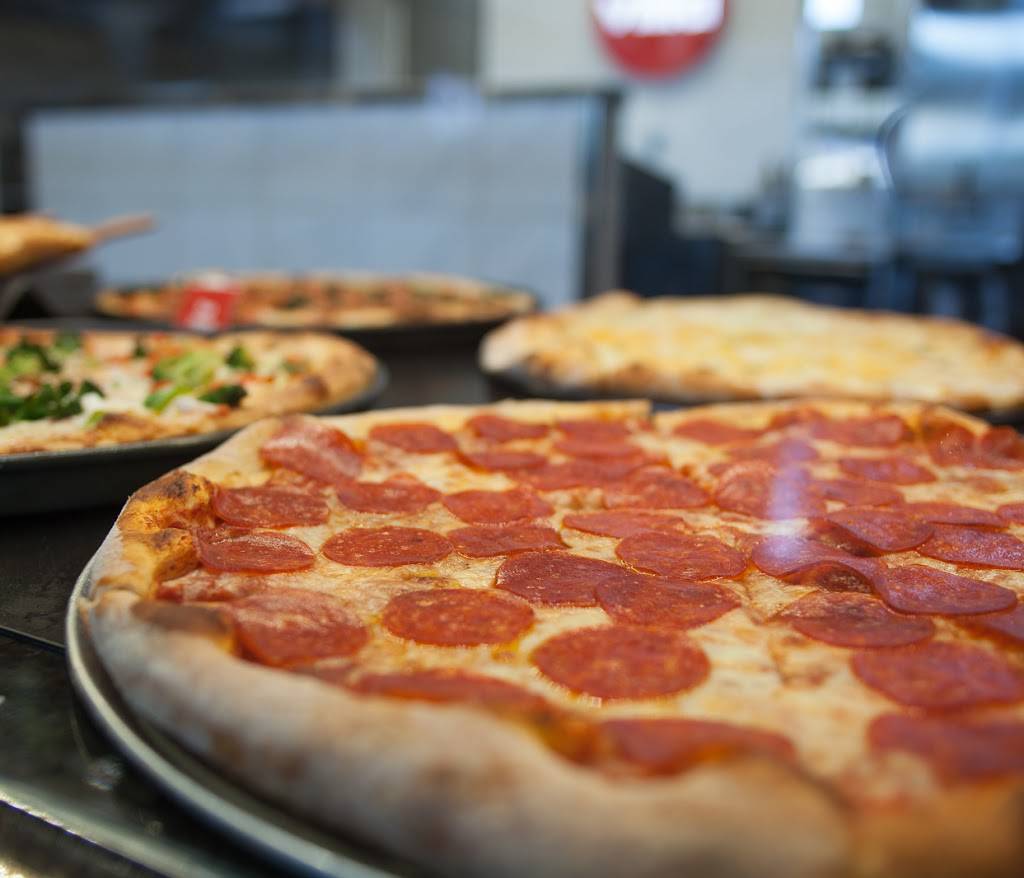 Villa Italian Kitchen | restaurant | 1900 Tamiami Trail N FC10, Naples, FL 34102, USA | 2397348549 OR +1 239-734-8549