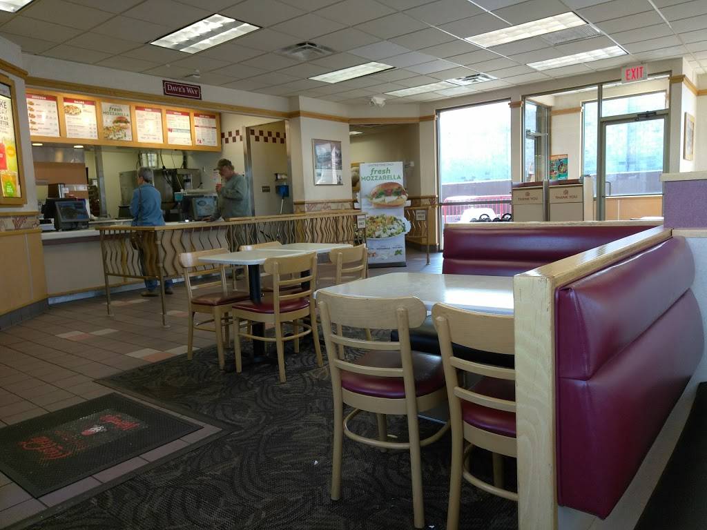 Wendys | restaurant | 2420 W Cumberland St, Lebanon, PA 17042, USA | 7172742042 OR +1 717-274-2042