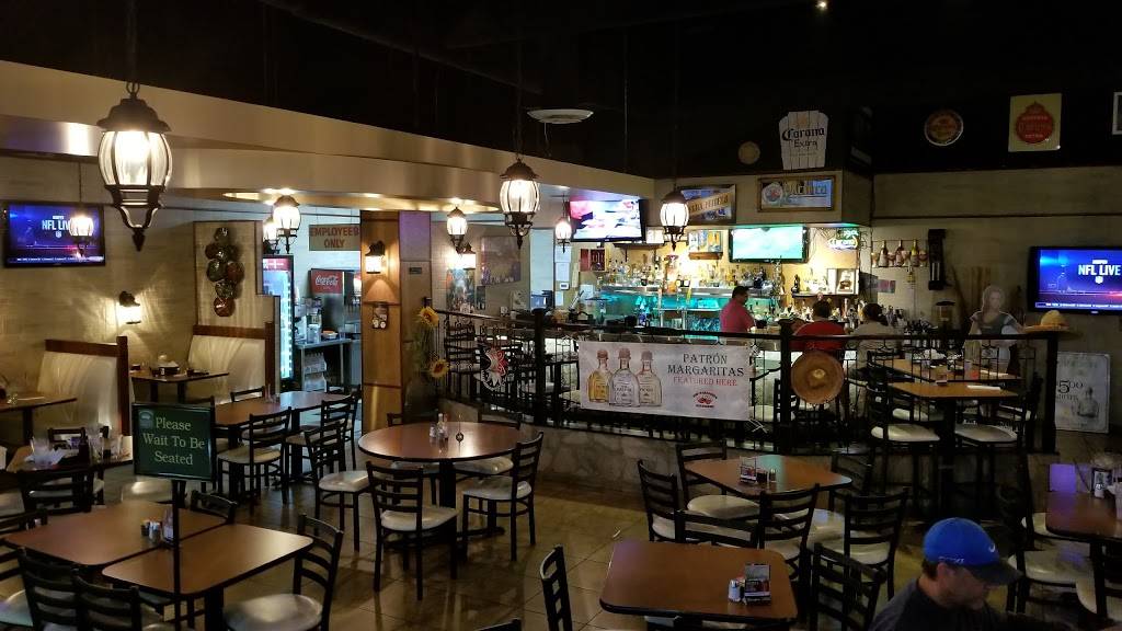 Red Habanero | restaurant | 8510 E 96th St, Fishers, IN 46037, USA | 3178422815 OR +1 317-842-2815