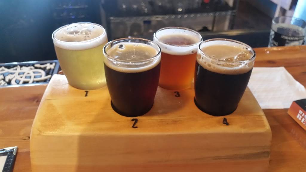 Viking Brew Pub | restaurant | 211 E Main St, Stoughton, WI 53589, USA | 6087195041 OR +1 608-719-5041