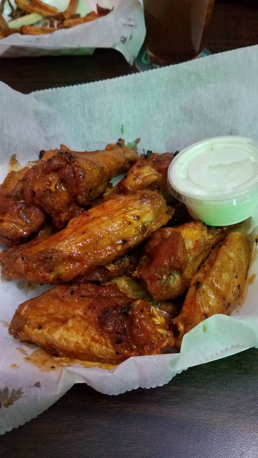 Old Bill Baileys | restaurant | 200 Harrison Ave, Lancaster, OH 43130, USA | 7406875066 OR +1 740-687-5066