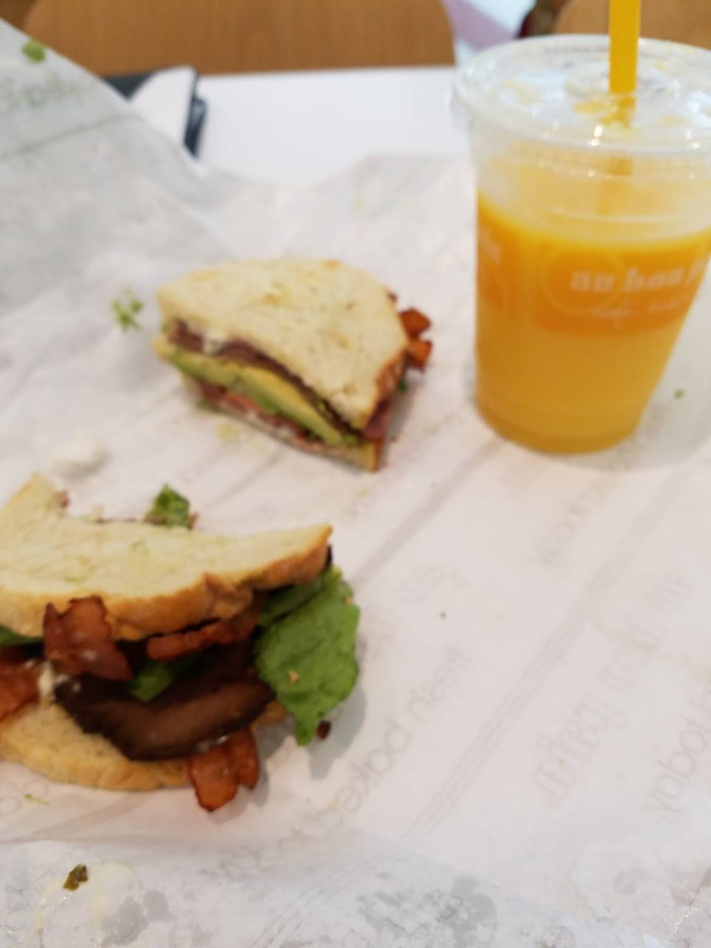 Au Bon Pain | cafe | 470 LEnfant Plaza SW #807, Washington, DC 20024, USA | 2024796863 OR +1 202-479-6863