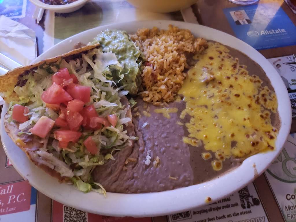 Herberts Taco Hut | restaurant | 419 Riverside Dr, San Marcos, TX 78666, USA | 5123922993 OR +1 512-392-2993