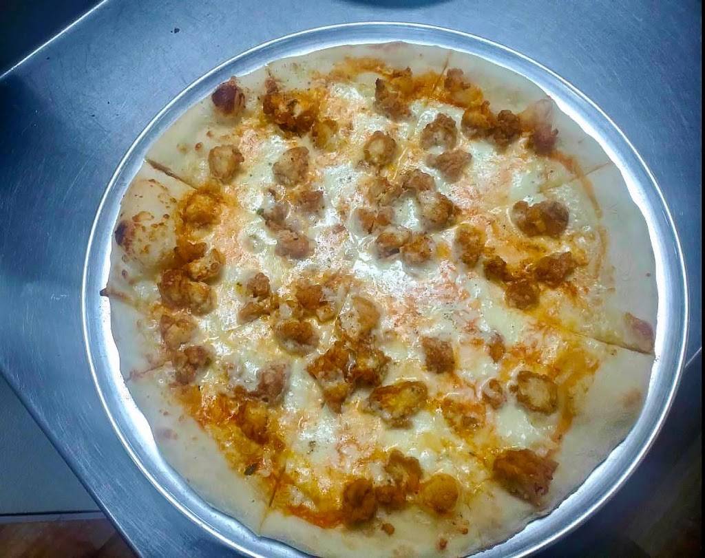 Rinos Italian Grill and Pizza | restaurant | 2537 E Lyon Station Rd #103, Creedmoor, NC 27522, USA | 9195294019 OR +1 919-529-4019