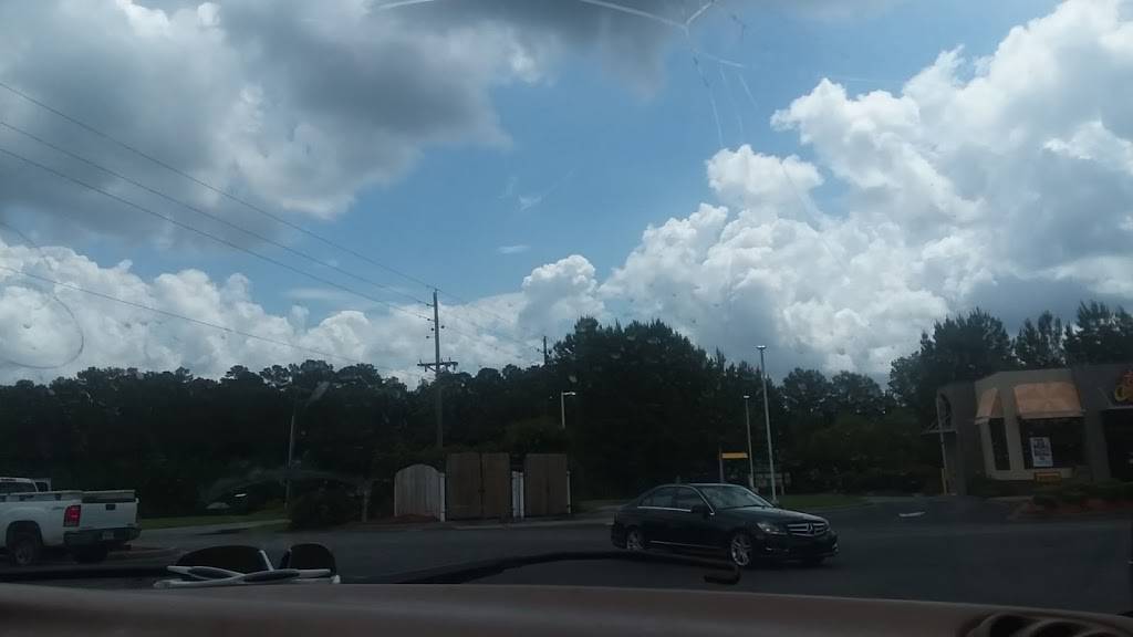 Churchs Chicken | restaurant | 2800 US-52, Moncks Corner, SC 29461, USA | 8437614702 OR +1 843-761-4702