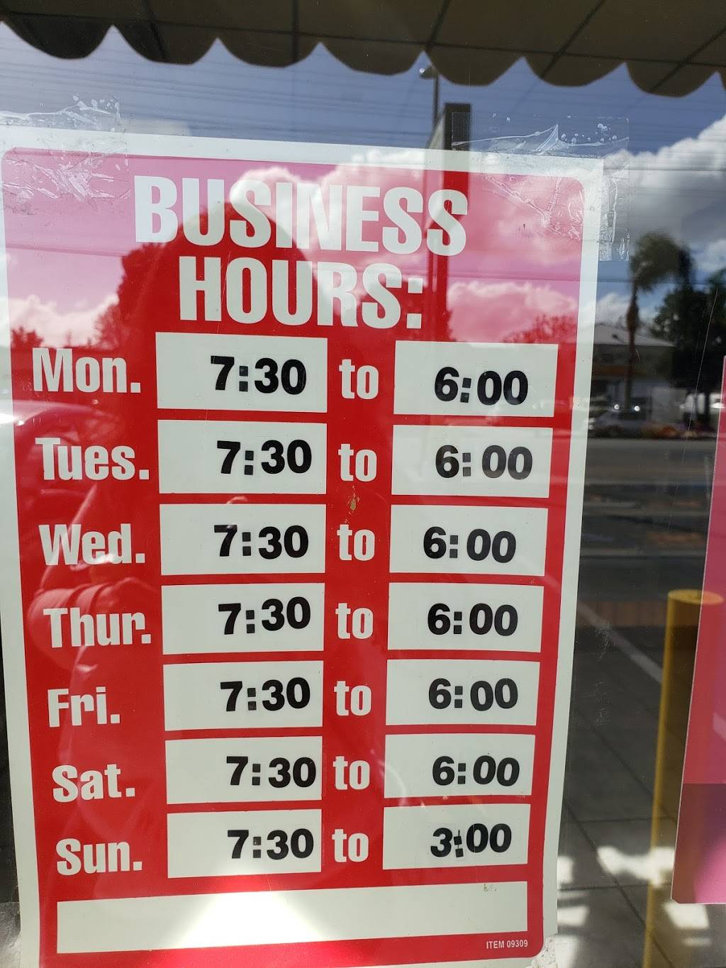 Buenavista Bakery & Cafe | restaurant | 17743 Saticoy St, Reseda, CA 91335, USA | 8183430663 OR +1 818-343-0663