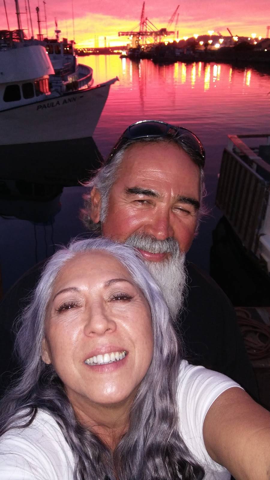 Queens Wharf Restaurant | restaurant | 555 Pico Ave, Long Beach, CA 90802, USA | 5624953617 OR +1 562-495-3617