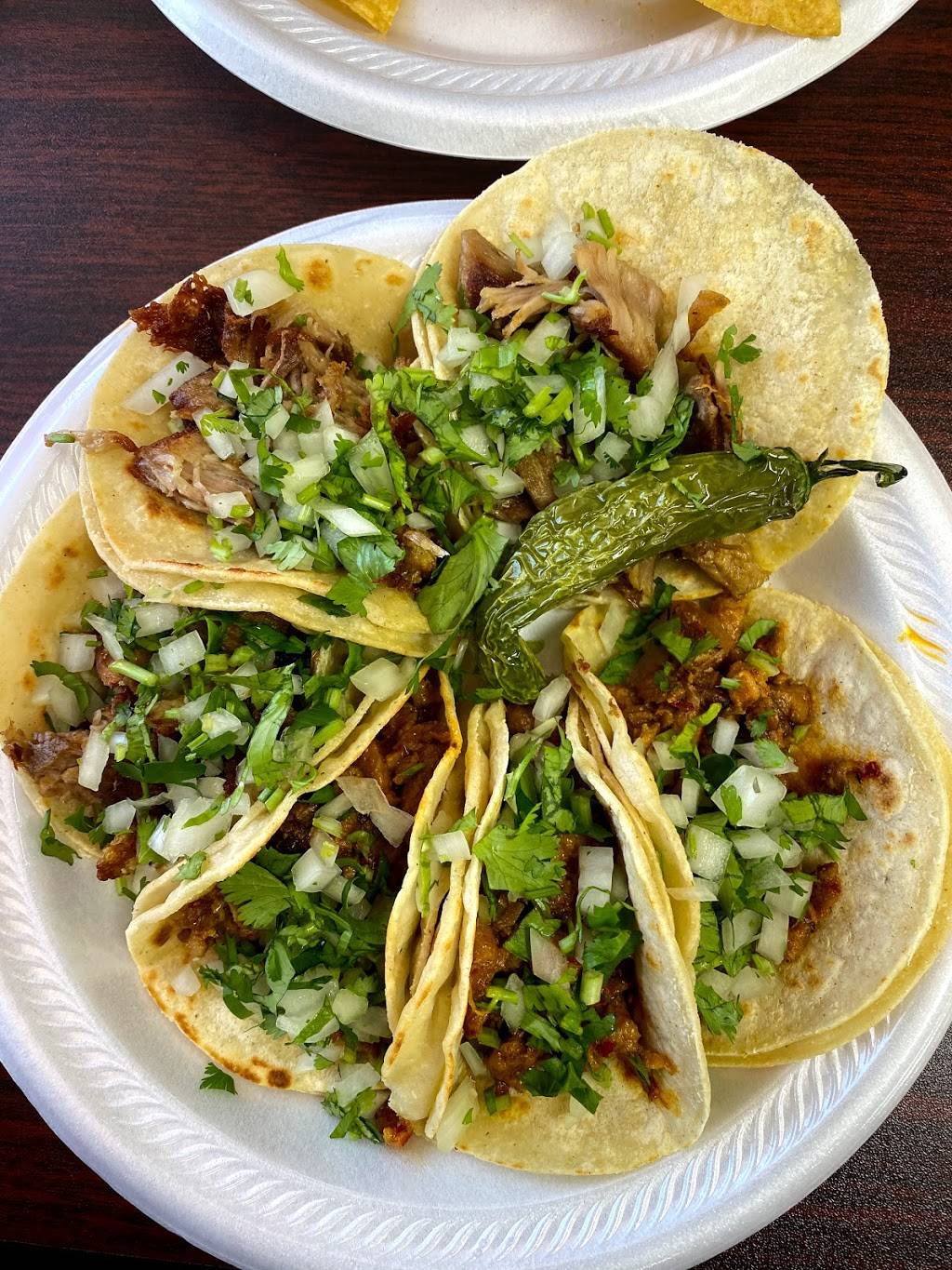 Los 3 Tapatios Taqueria | restaurant | 630 S Broadway, Edmond, OK 73034, USA | 4053560410 OR +1 405-356-0410