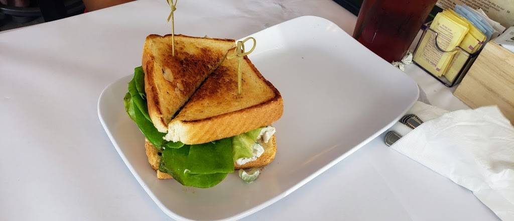 Savor Southern Kitchen | restaurant | 3704 Carolina Beach Rd, Wilmington, NC 28412, USA | 9107698112 OR +1 910-769-8112