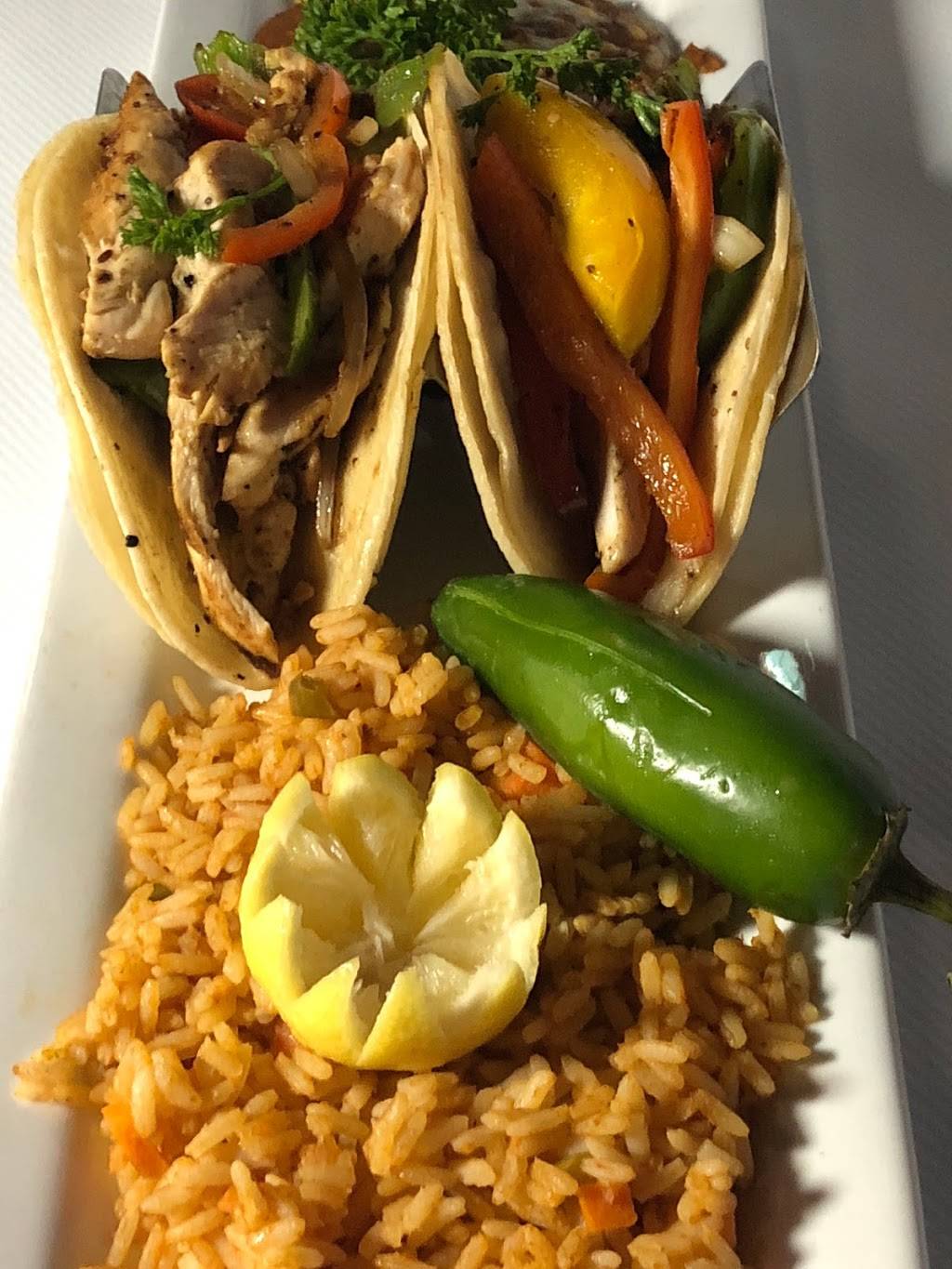 DaBoyz | restaurant | 565 W Oates Rd Ste 130, Garland, TX 75043, USA | 9726821455 OR +1 972-682-1455