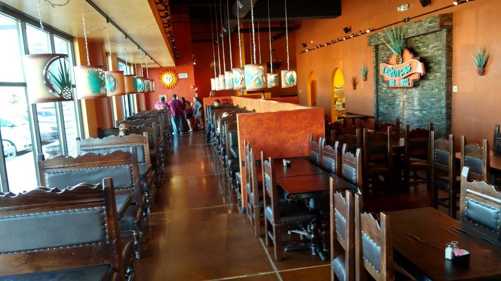 Tequilas Mexican Bar & Grill | restaurant | 370 West Washington Street, East Peoria, IL 61611, USA | 3096942685 OR +1 309-694-2685