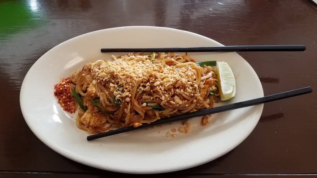 Noodles and Thai | restaurant | 2602 E Fletcher Ave # 105, Tampa, FL 33612, USA | 8139718999 OR +1 813-971-8999