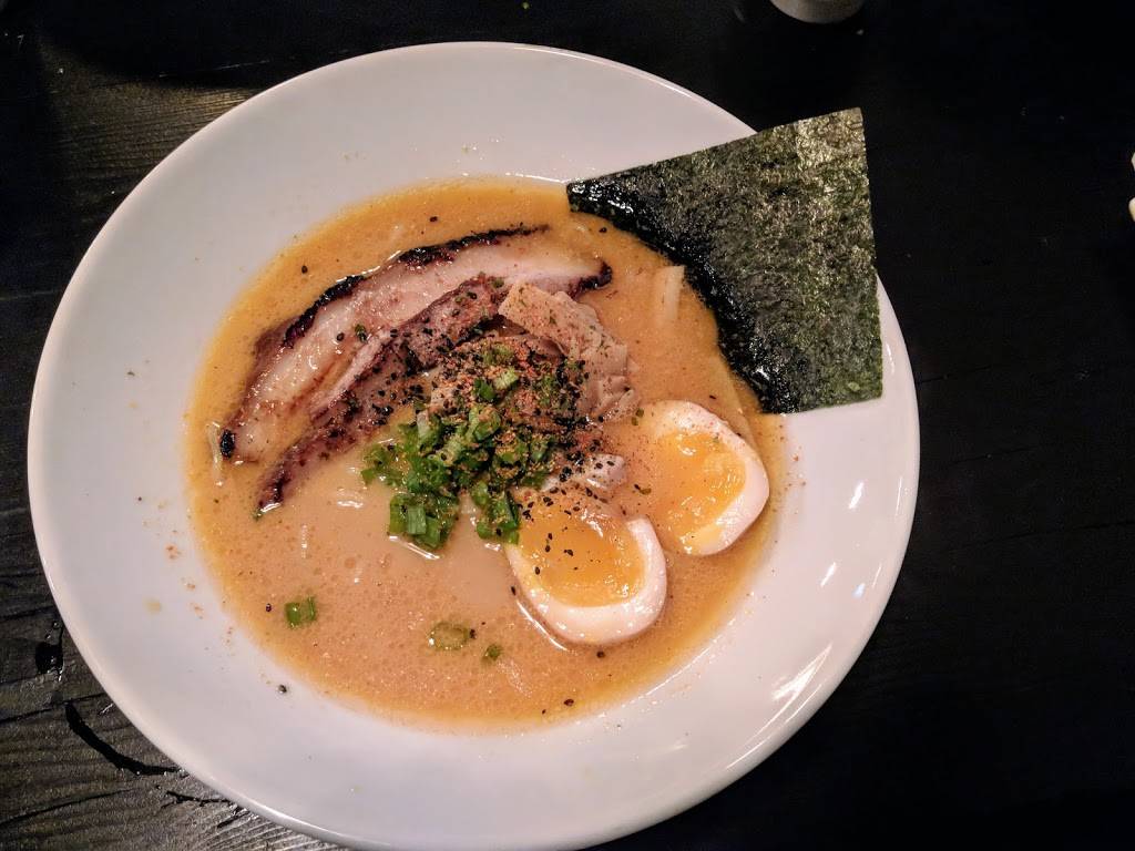 Mr. Makoto Ramen House | restaurant | 2741 E 4th St Suite A, Long Beach, CA 90814, USA | 5623862302 OR +1 562-386-2302