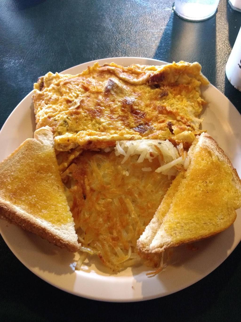 Ozark Cafe | restaurant | 208 Public Square, Berryville, AR 72616, USA | 8704236511 OR +1 870-423-6511