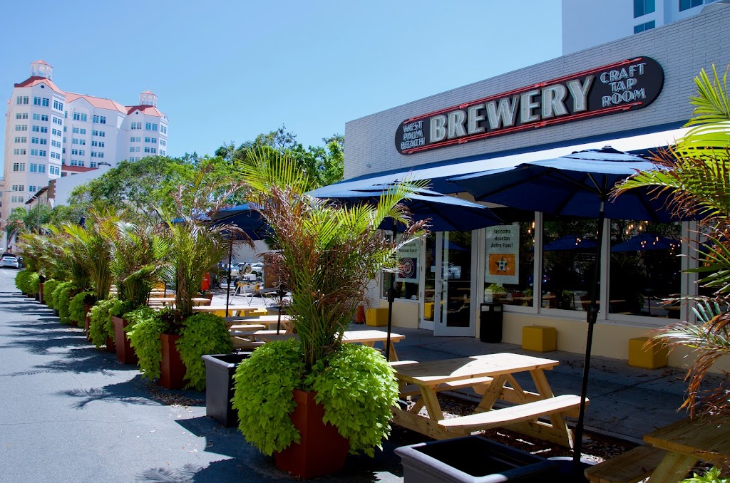West Palm Brewery & Wine Vault | restaurant | 332 Evernia St, West Palm Beach, FL 33401, USA | 5616198813 OR +1 561-619-8813