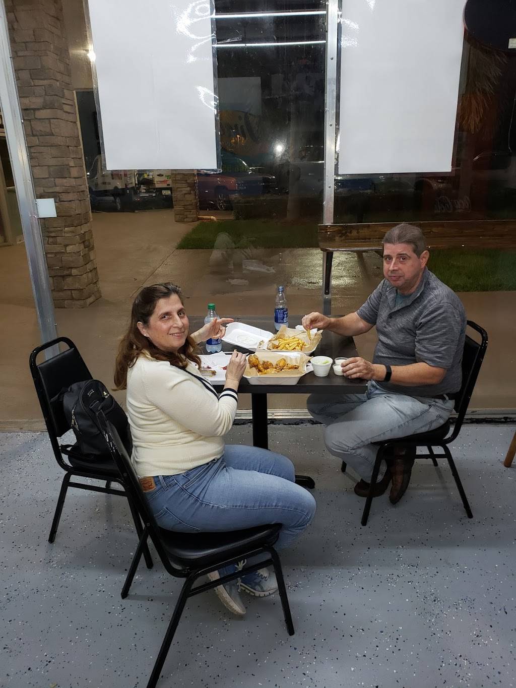 Wings your way llc. | restaurant | 5885 Margate Blvd, Margate, FL 33063, USA | 9543665515 OR +1 954-366-5515