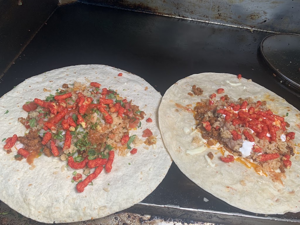 Taqueria Los Volcanes | restaurant | 6193 W Van Giesen St, West Richland, WA 99353, USA | 5097928090 OR +1 509-792-8090