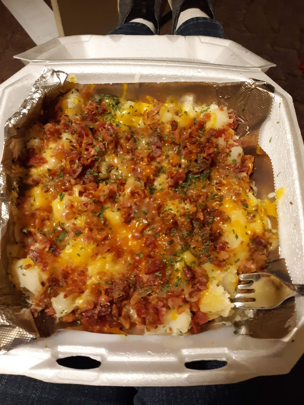 Spud Love | restaurant | 811 Walnut St, Conway, AR 72032, USA | 5013582130 OR +1 501-358-2130