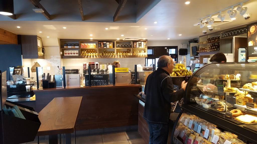 Starbucks | cafe | 7622 Edinger Ave, Huntington Beach, CA 92647, USA | 7148432612 OR +1 714-843-2612