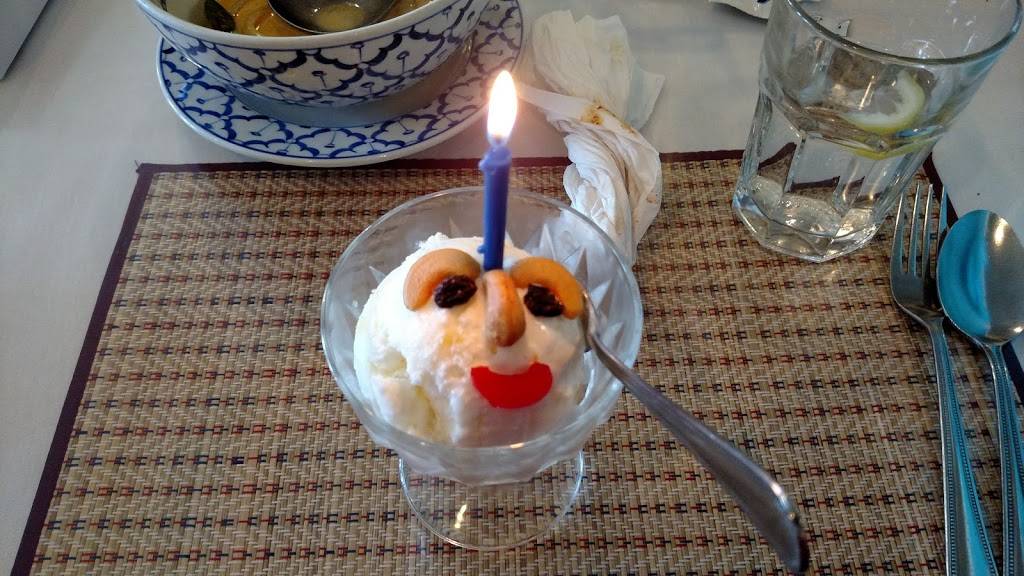 Thai Village Restaurant | restaurant | 670 Gregory Ln f, Pleasant Hill, CA 94523, USA | 9252560289 OR +1 925-256-0289