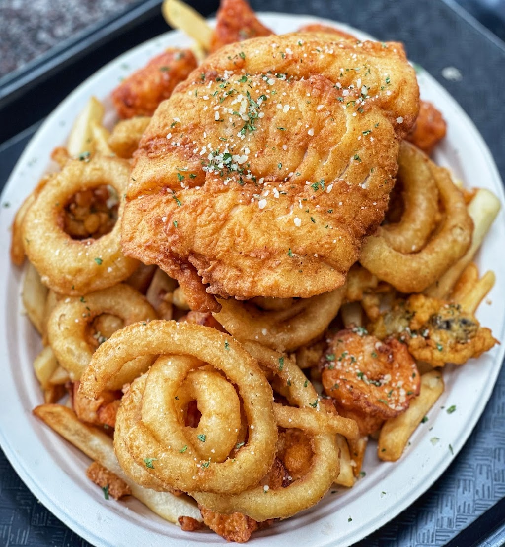 Onset Beach Patio & Grille | restaurant | 182 Onset Ave, Onset, MA 02558, USA | 5082917200 OR +1 508-291-7200