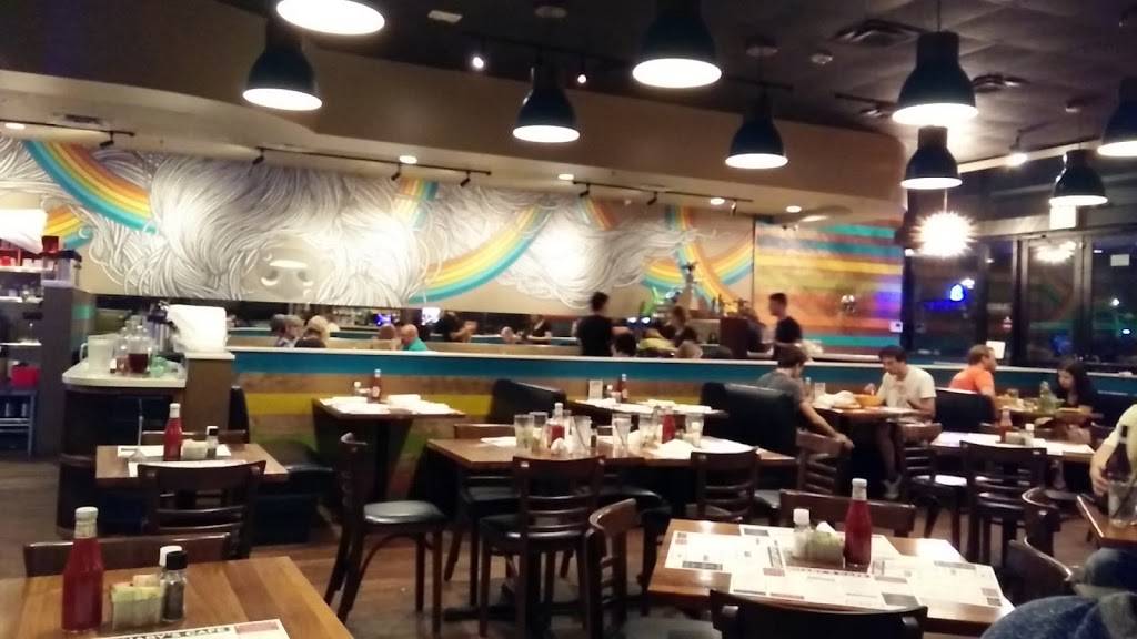 Barnabys Cafe | restaurant | 2802 White Oak Dr #500, Houston, TX 77007, USA | 8327670574 OR +1 832-767-0574