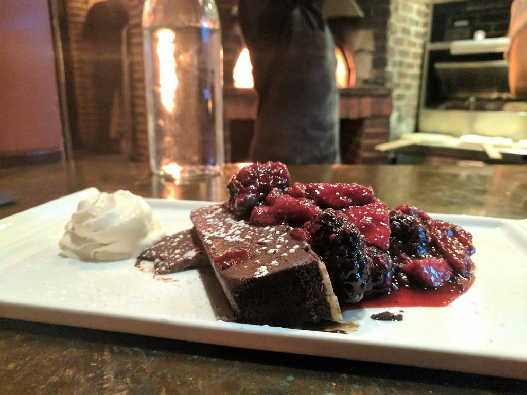 Proper Brick Oven & Tap Room | restaurant | 139 7th St, Pittsburgh, PA 15222, USA | 4122815700 OR +1 412-281-5700