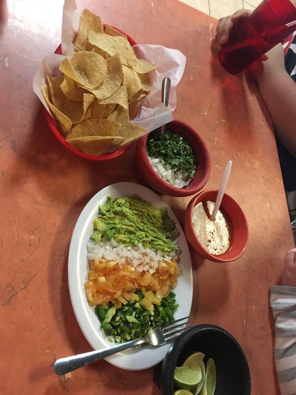 Tacos Del Julio | restaurant | 8203 Long Point Rd, Houston, TX 77055, USA | 8323581500 OR +1 832-358-1500