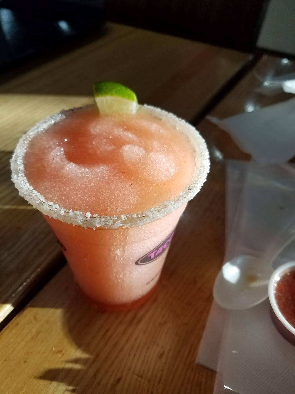 Taco Cabana | restaurant | 543 W Malone Ave, San Antonio, TX 78214, USA | 2105348533 OR +1 210-534-8533