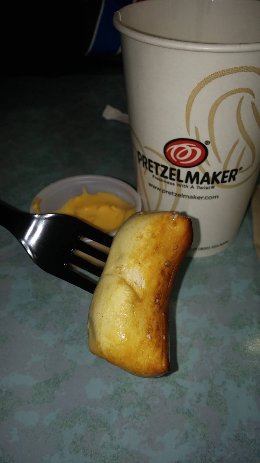 Pretzelmaker | restaurant | 2310 SW Military Dr #110, San Antonio, TX 78224, USA | 2109247258 OR +1 210-924-7258