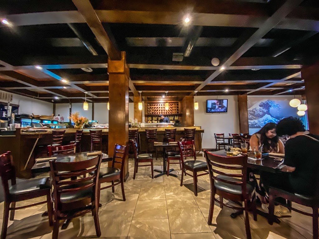 Aka Sushi Downtown | restaurant | 415 N Water St, Corpus Christi, TX 78401, USA | 3618828885 OR +1 361-882-8885