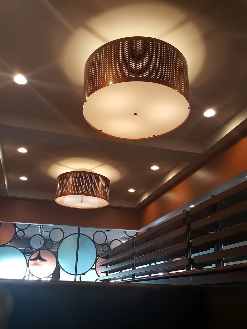 IHOP | restaurant | 4870 Washington S, Wichita, KS 67216, USA | 3165222118 OR +1 316-522-2118