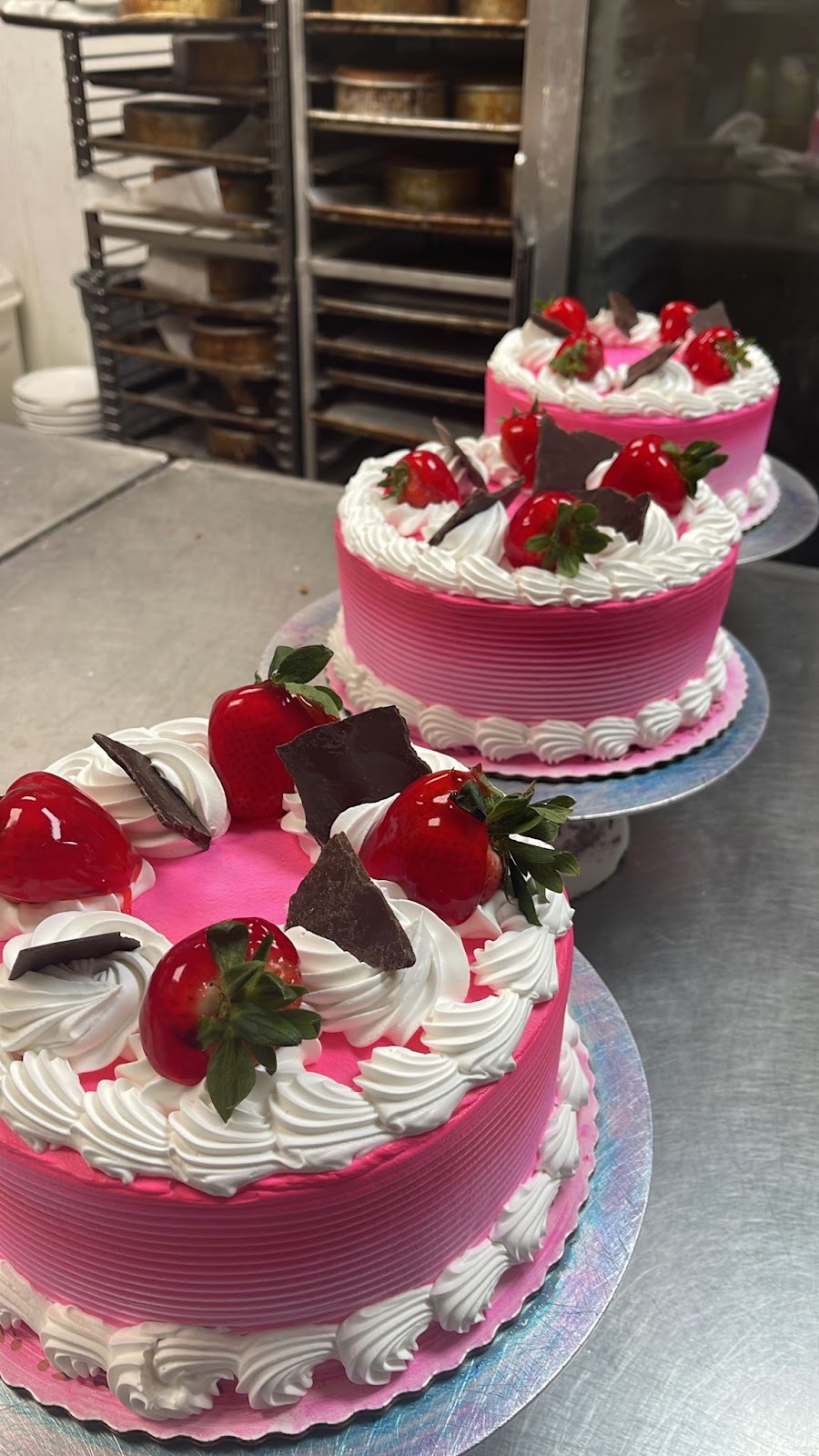 El shaddai market & bakery | bakery | 235 Dexter St, Pawtucket, RI 02860, USA | 4012051488 OR +1 401-205-1488