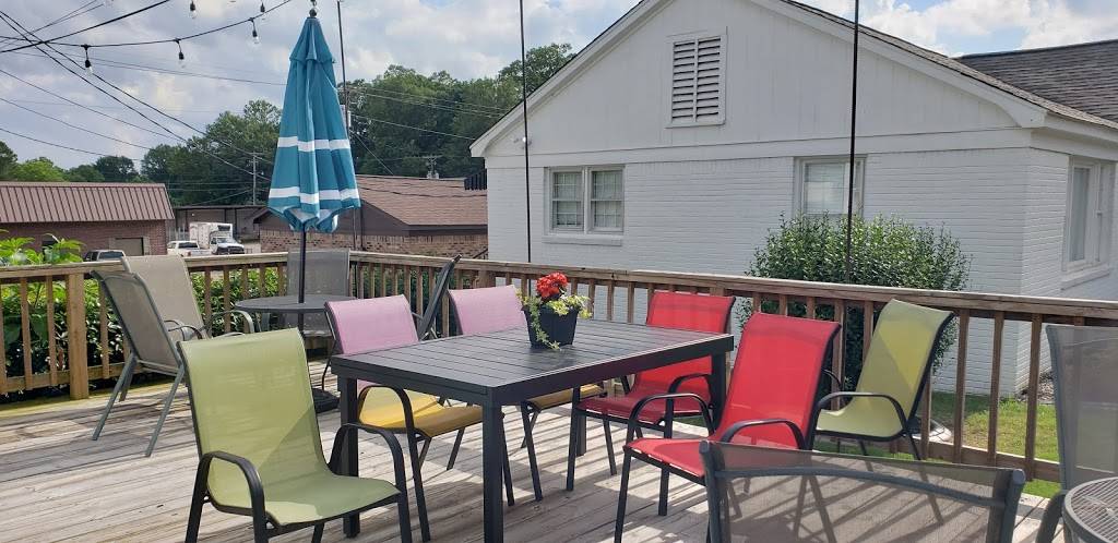 City Hall Cheesecake | bakery | 221 E Commerce St, Hernando, MS 38632, USA | 6624699117 OR +1 662-469-9117