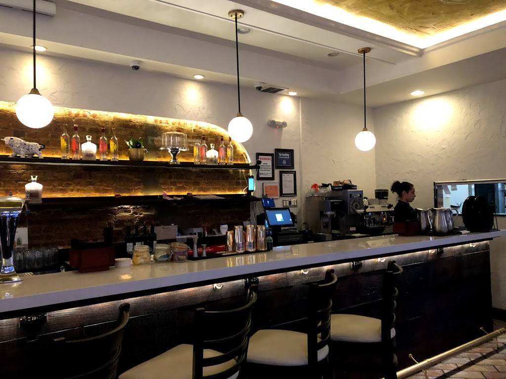 Rosatoro | restaurant | 35-02 Ditmars Blvd, Queens, NY 11105, USA | 7187772010 OR +1 718-777-2010